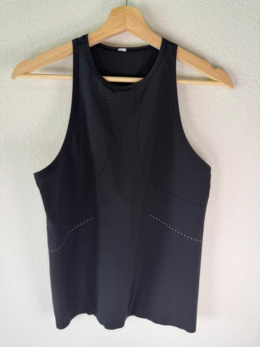 Lululemon Swift Ventilated Racerback Running Tank Top Black